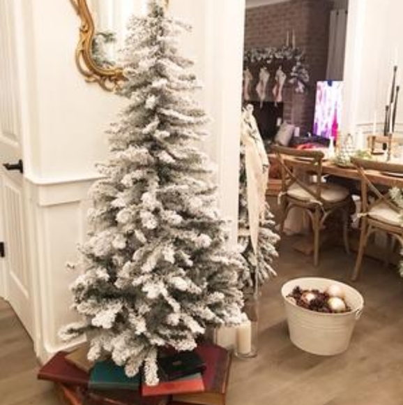 🎄NIB RUSTIC CHRISTMAS TREE 6FT TALL🎄 - Picture 2 of 3